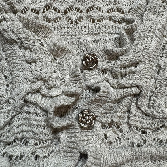 Free People Cardigan Womens Large Gray Ruffle Knit Button Front Boho Cropped - Picture 5 of 10